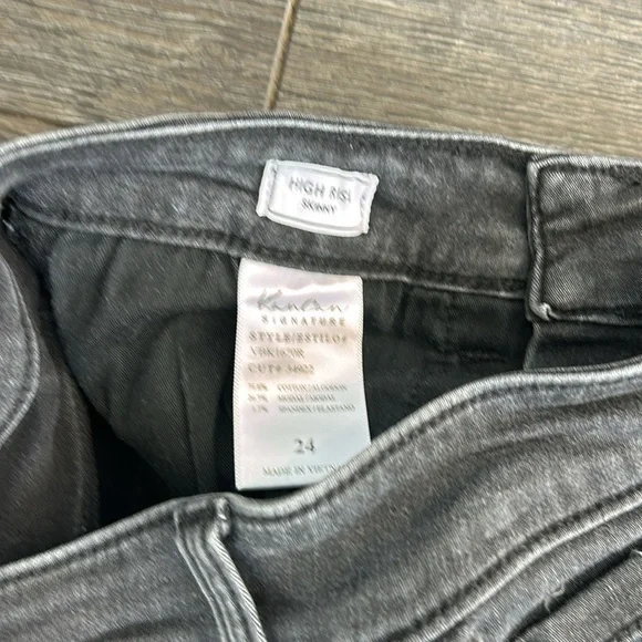 Distressed Kancan high-rise skinny jeans - Picture 3 of 5